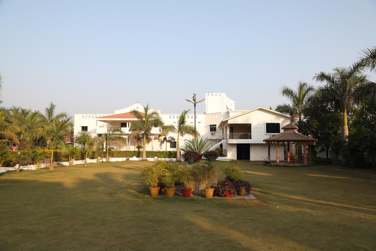 Swayam Resort Balangir Екстериор снимка